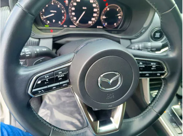 Car image 22