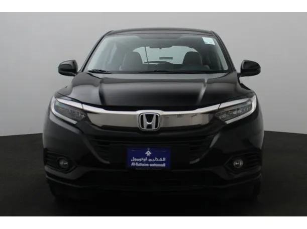 Car image 11