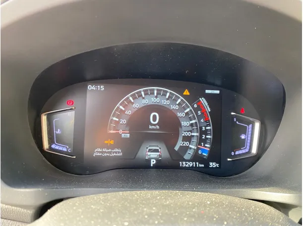 Car image 18