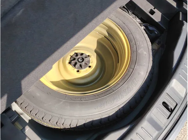 Car image 39