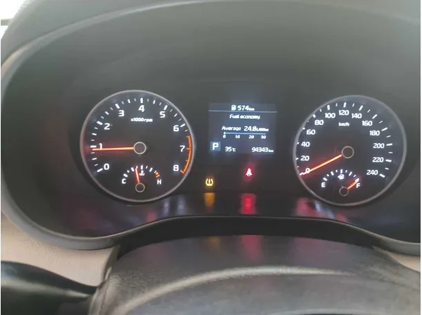 Car image 20