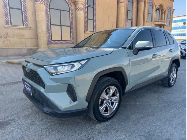 2022 تويوتا راف فور في السعودية
