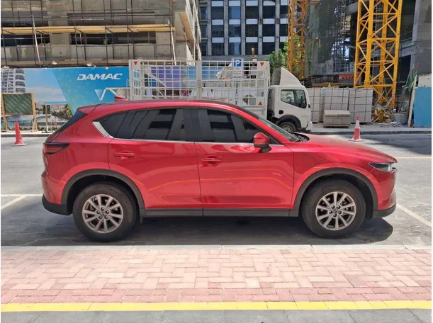 Car image 8