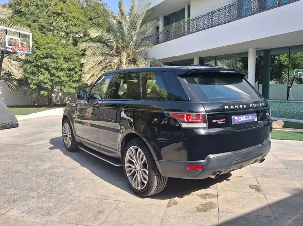 Car image 7