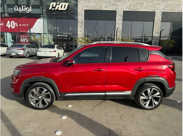 Car image 8