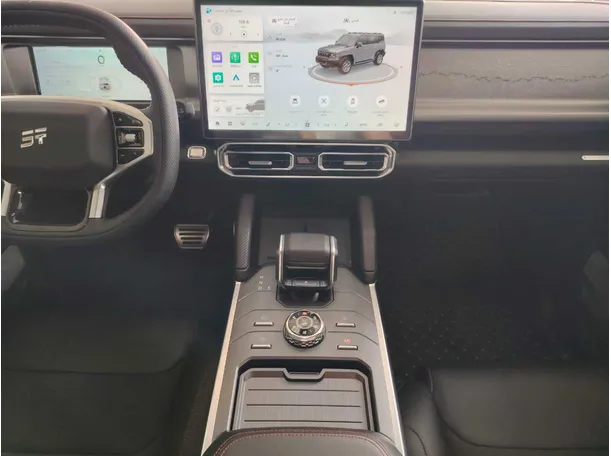 Car image 24