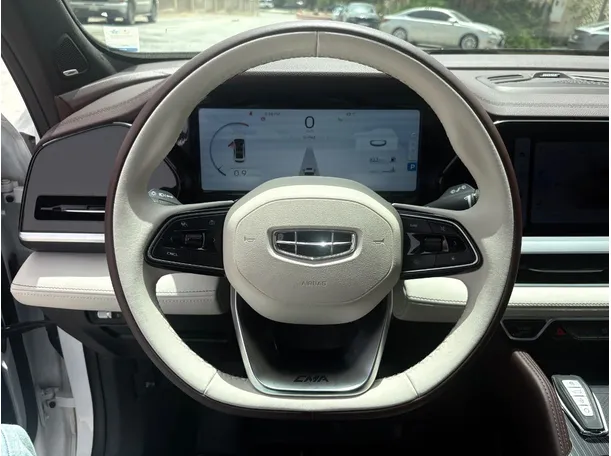 Car image 22