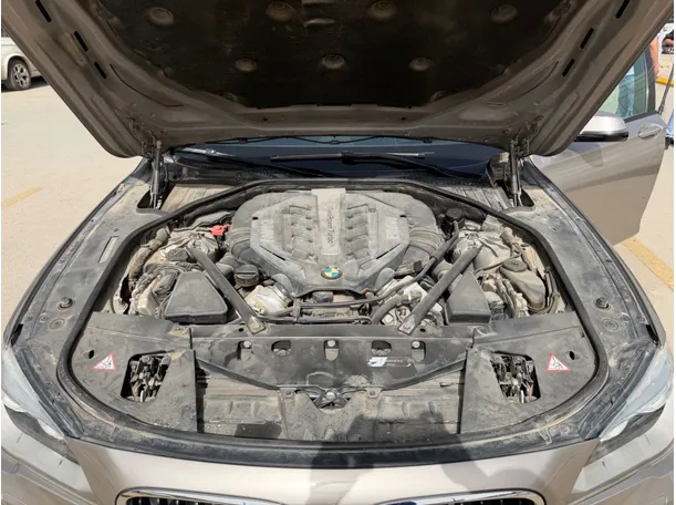 Car image 28