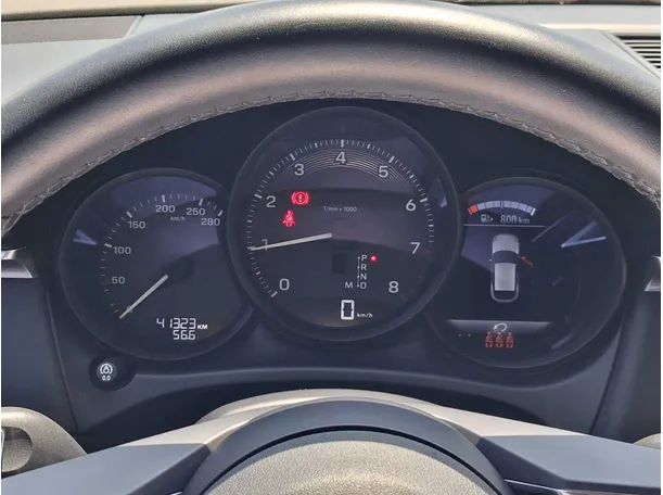Car image 21