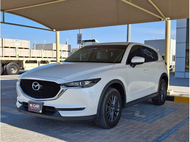2022 مازدا CX-5 في الإمارات