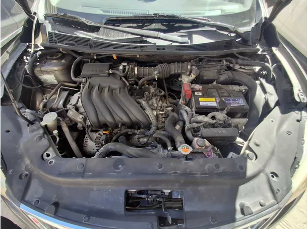 Car image 19