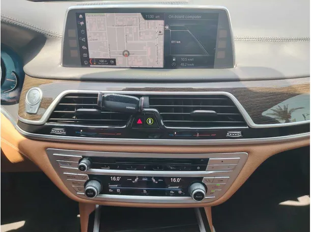 Car image 21