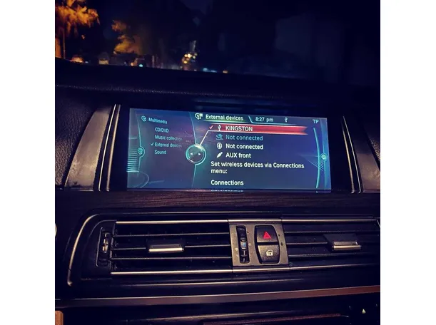 Car image 13