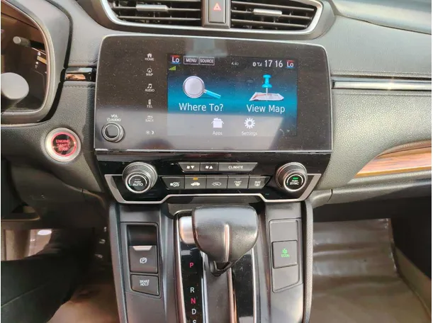 Car image 26