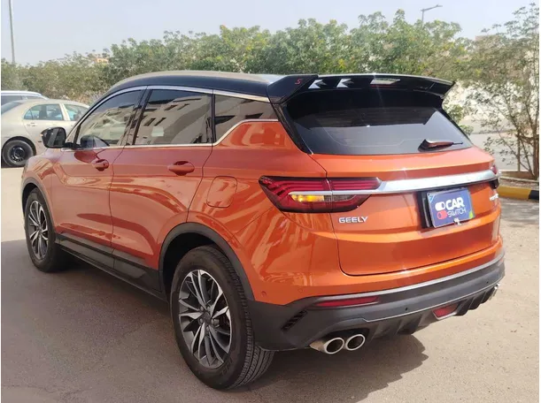 Car image 7