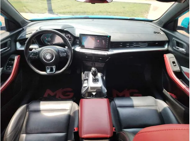Car image 20