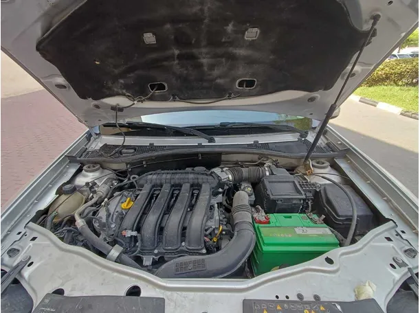 Car image 21
