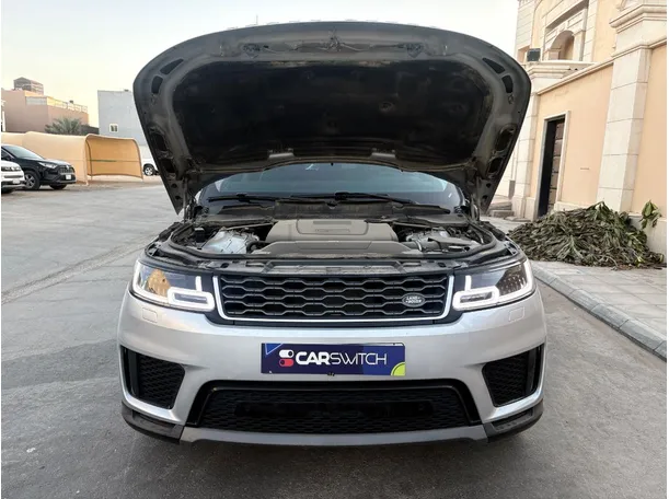 Car image 29