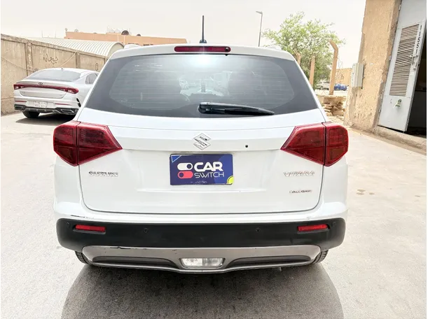 Car image 6