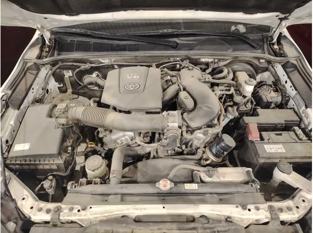 Car image 35