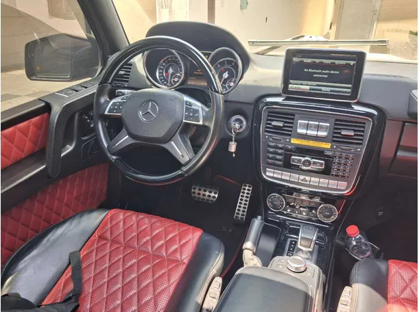 Car image 18