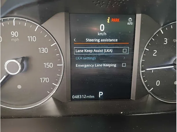 Car image 20