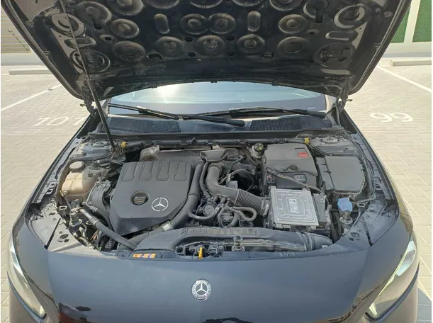 Car image 23