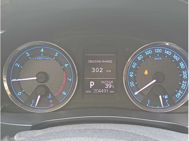Car image 19