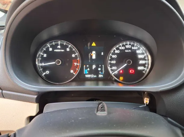 Car image 22