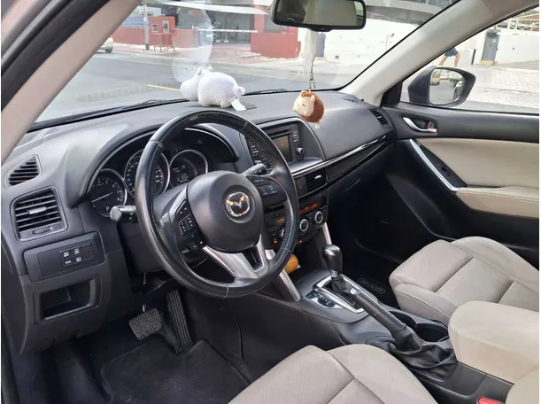 Car image 11