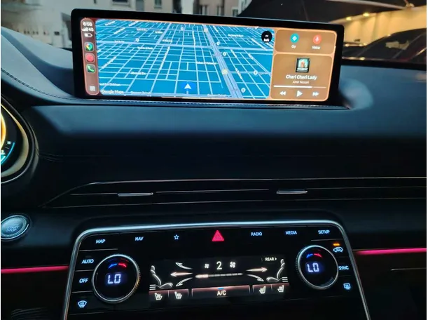 Car image 26