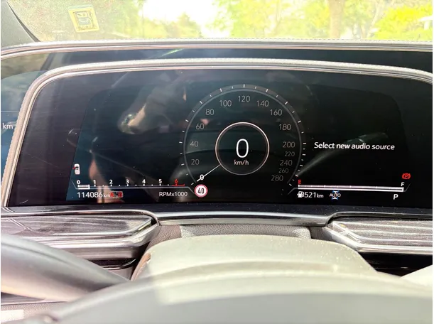 Car image 23