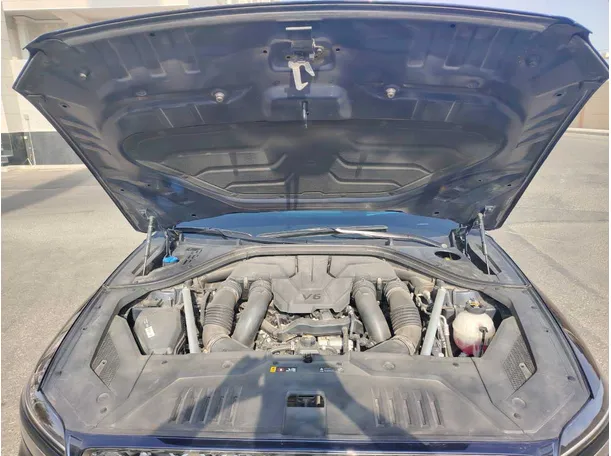 Car image 39