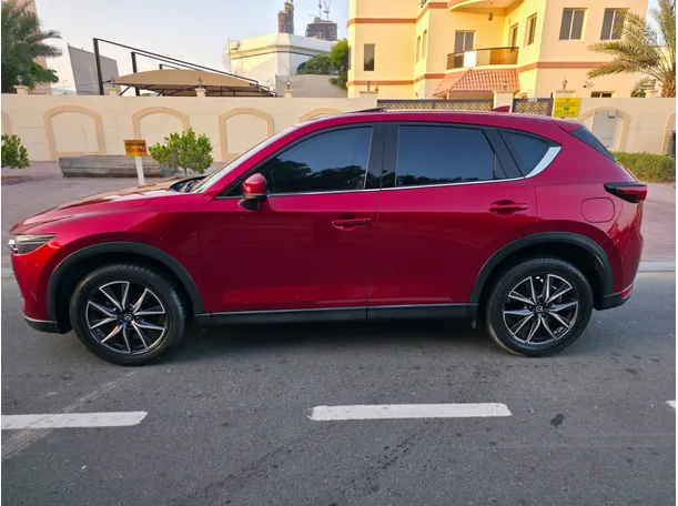 Car image 8