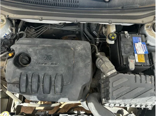 Car image 27