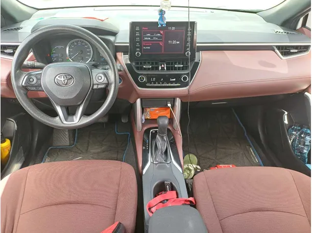 Car image 16