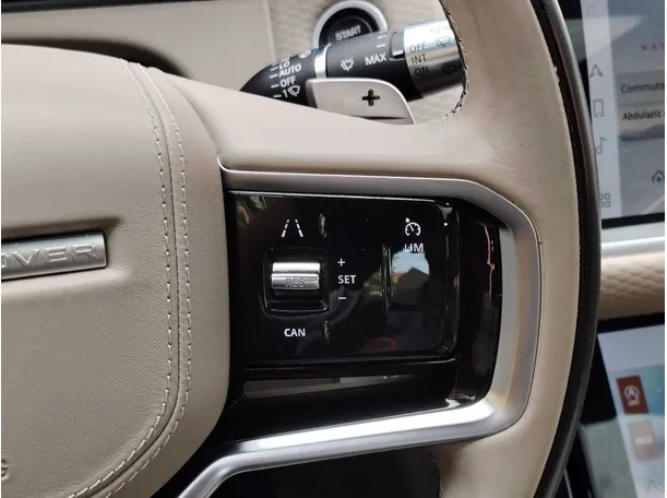 Car image 31