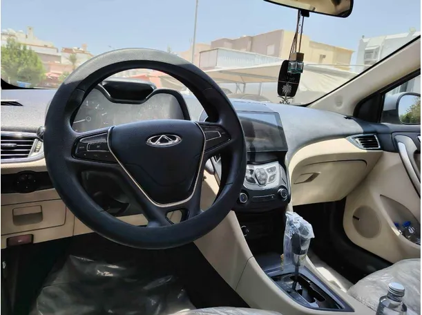 Car image 22