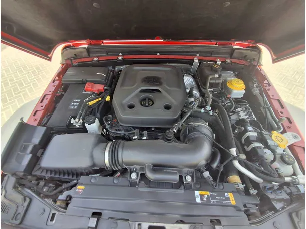 Car image 23