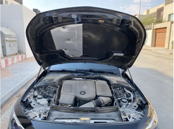 Car image 26