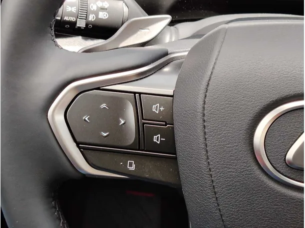 Car image 47