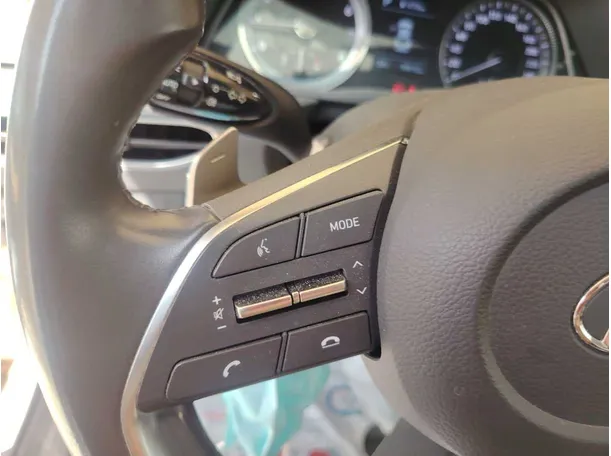 Car image 42