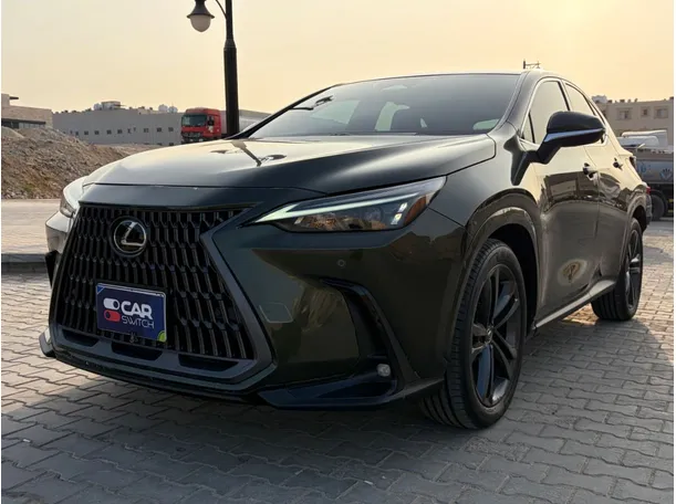 2025 لكزس NX350 في السعودية