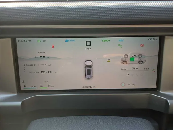 Car image 18