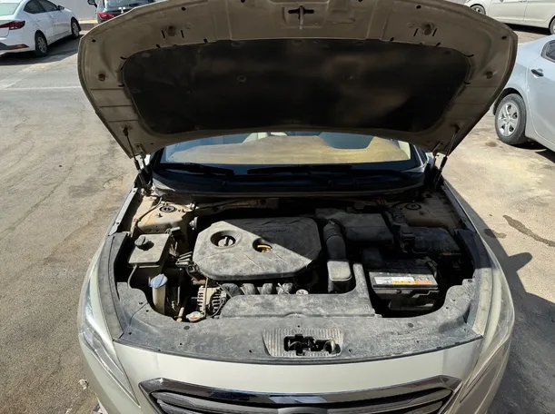 Car image 23