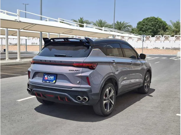 Car image 5