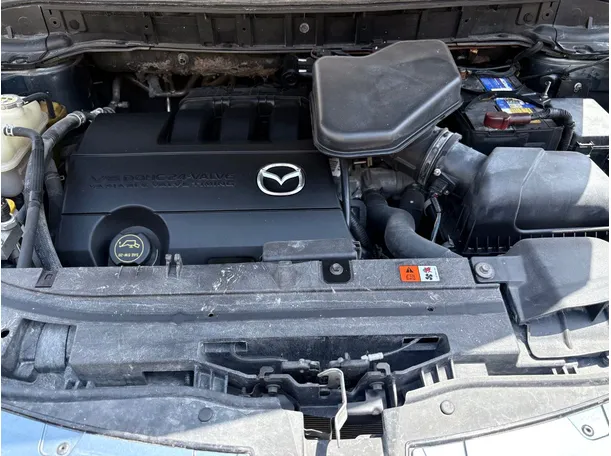 Car image 27