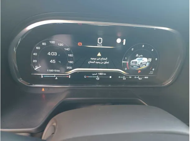 Car image 19