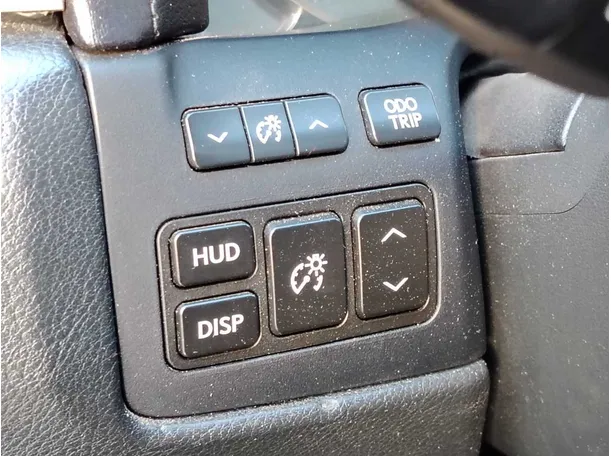 Car image 38