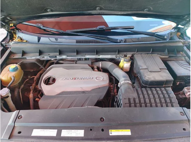 Car image 24
